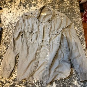 American eagle beige button down